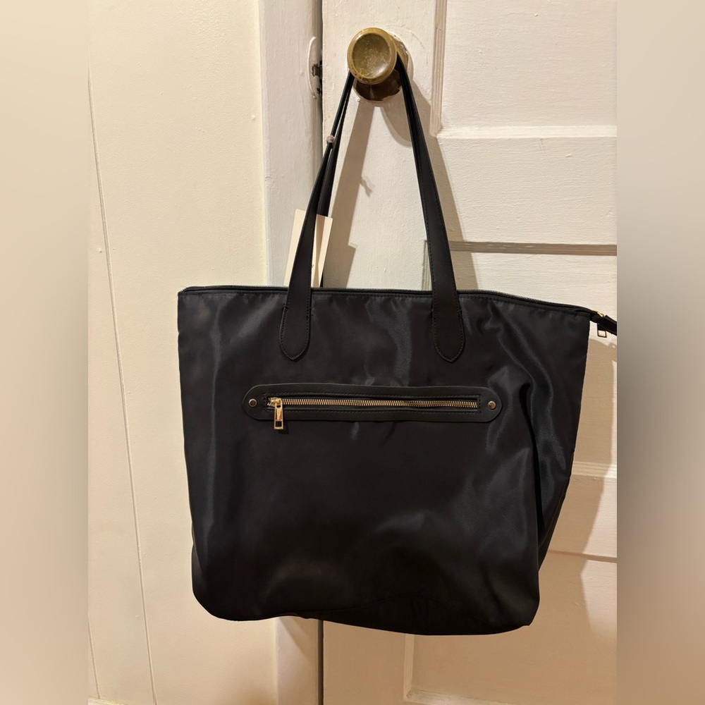 Elegant Black Handbag